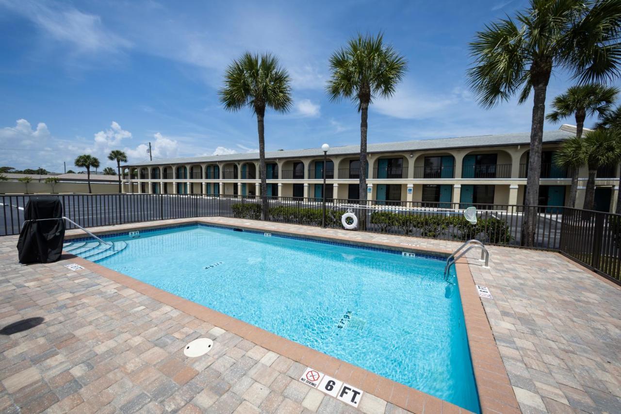 ซูเปอร์ 8 บาย วินด์แฮม เซนต์ออกัสติน บีช Hotel St. Augustine Beach ภายนอก รูปภาพ
