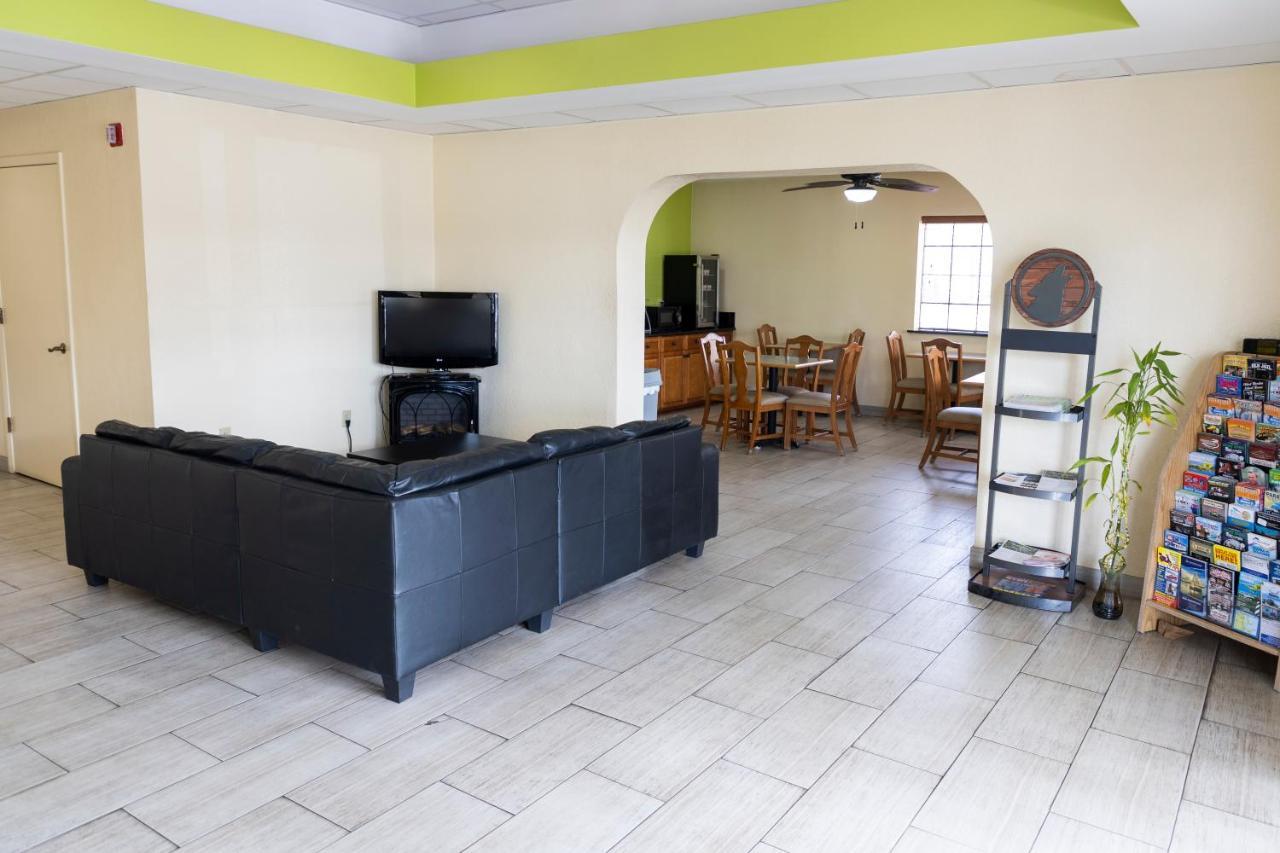 ซูเปอร์ 8 บาย วินด์แฮม เซนต์ออกัสติน บีช Hotel St. Augustine Beach ภายนอก รูปภาพ