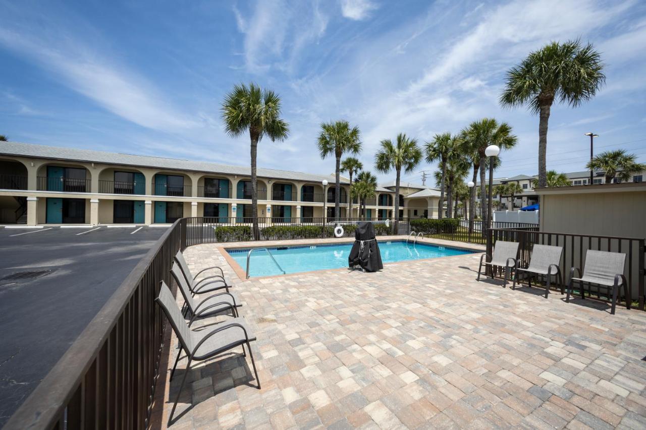 ซูเปอร์ 8 บาย วินด์แฮม เซนต์ออกัสติน บีช Hotel St. Augustine Beach ภายนอก รูปภาพ