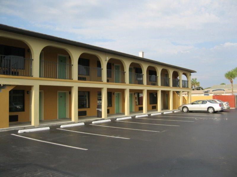 ซูเปอร์ 8 บาย วินด์แฮม เซนต์ออกัสติน บีช Hotel St. Augustine Beach ภายนอก รูปภาพ